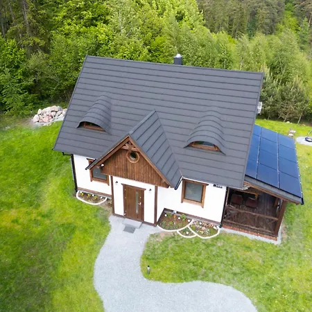 Сasa de vacaciones Kaszubska Nirvana - Caloroczny Dom Na Wylacznosc Z Jacuzzi Stare Czaple