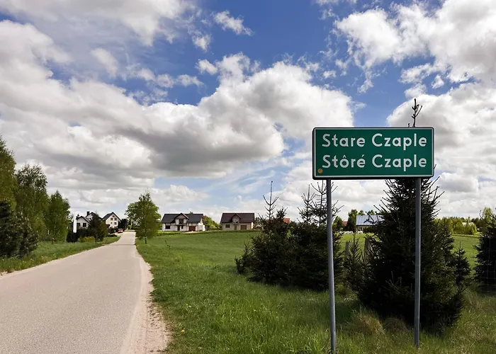 Semesterbostad Kaszubska Nirvana - Caloroczny Dom Na Wylacznosc Z Jacuzzi